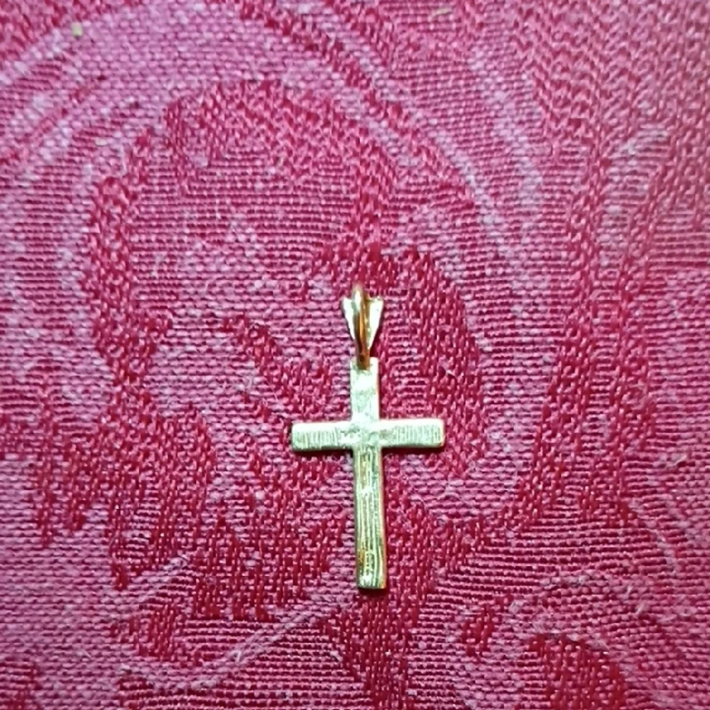 14k Turkish Gold Cross 1